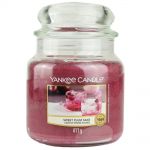 Yankee Candle Duftkerze im Glas Jar 411 g Housewarmer - verschiedene Duftsorten Sweet Plum Sake