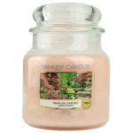 Yankee Candle Duftkerze im Glas Jar 411 g Housewarmer - verschiedene Duftsorten Tranquil Garden